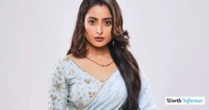 Aishwarya Sharma Biography & Early Life