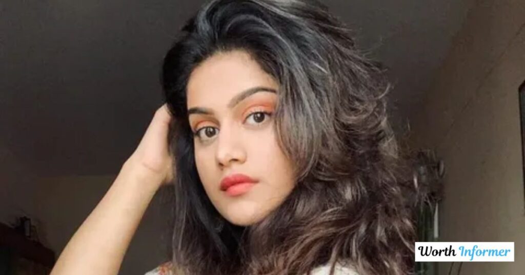 Laakshi Pathak Biography, Age, Height, Net Worth & Boyfriend Laakshi Pathak