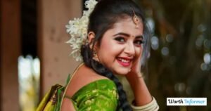 Rashi Shinde Height in Feet 2023: Age, Biography & Family Height, Weight & Physical Appearance